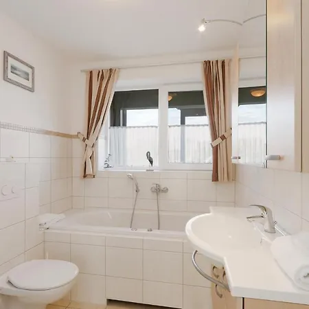 Apartment 1 Bedroom Gorgeous In